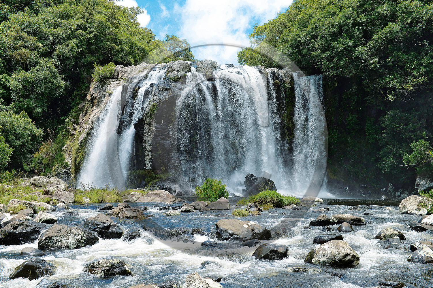 cascade-2.jpg